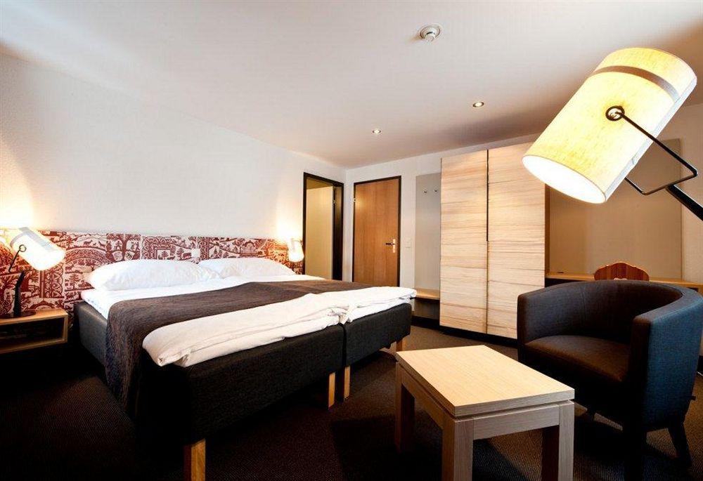 Hotel Landhaus Saanen Exteriör bild